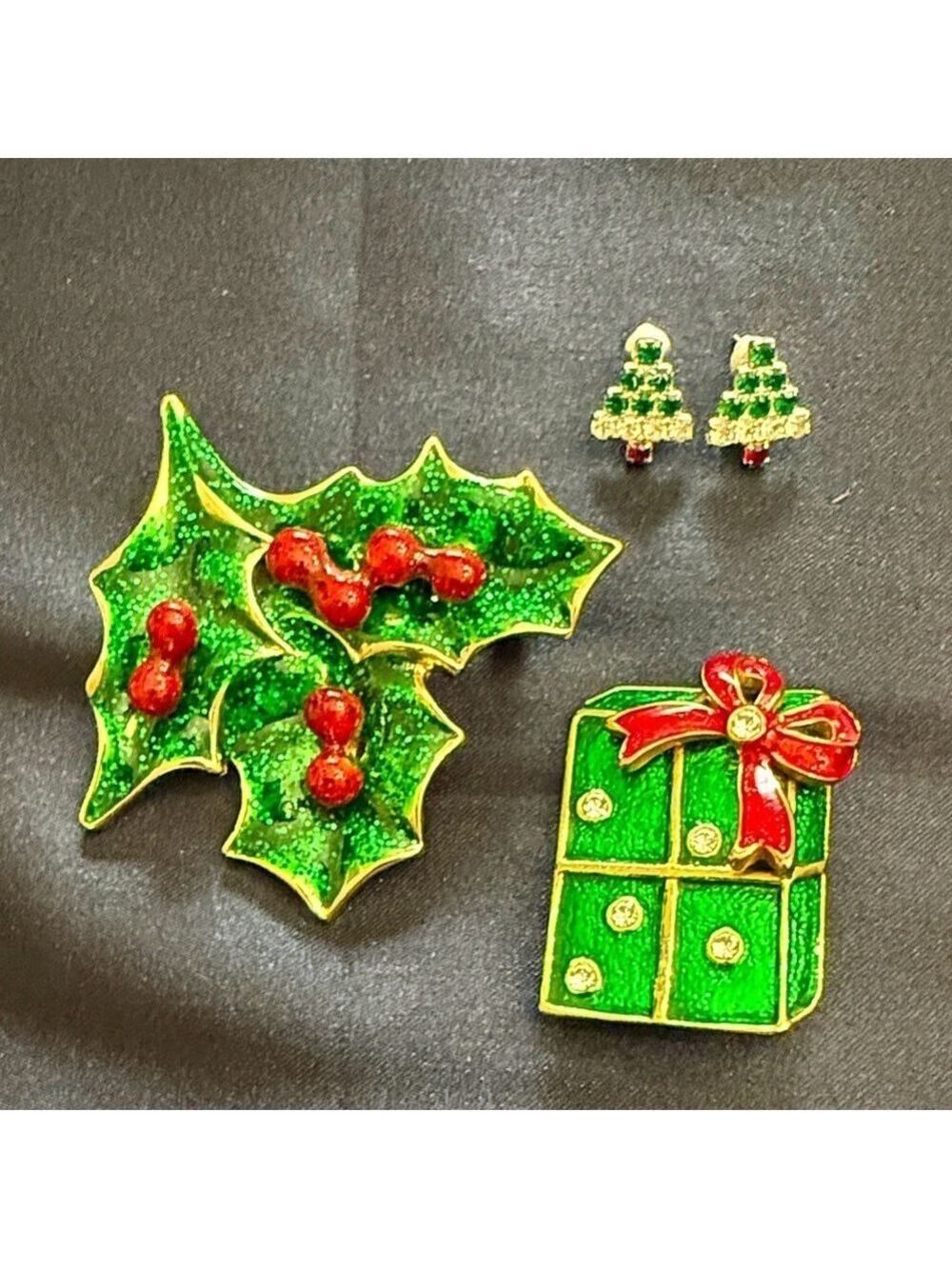 Vintage Christmas Holly & Present Brooches and Rhinestone Tree Post Earrings
